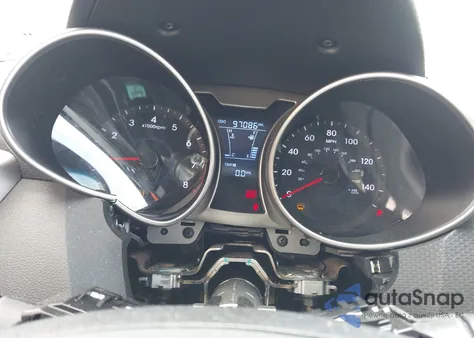 2016 Hyundai Veloster z USA, uszkodzony, nr VIN KMHTC6AD7GU256577